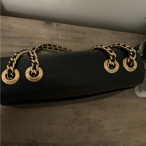 Authentic Coach Madison - Picture 6 of 8